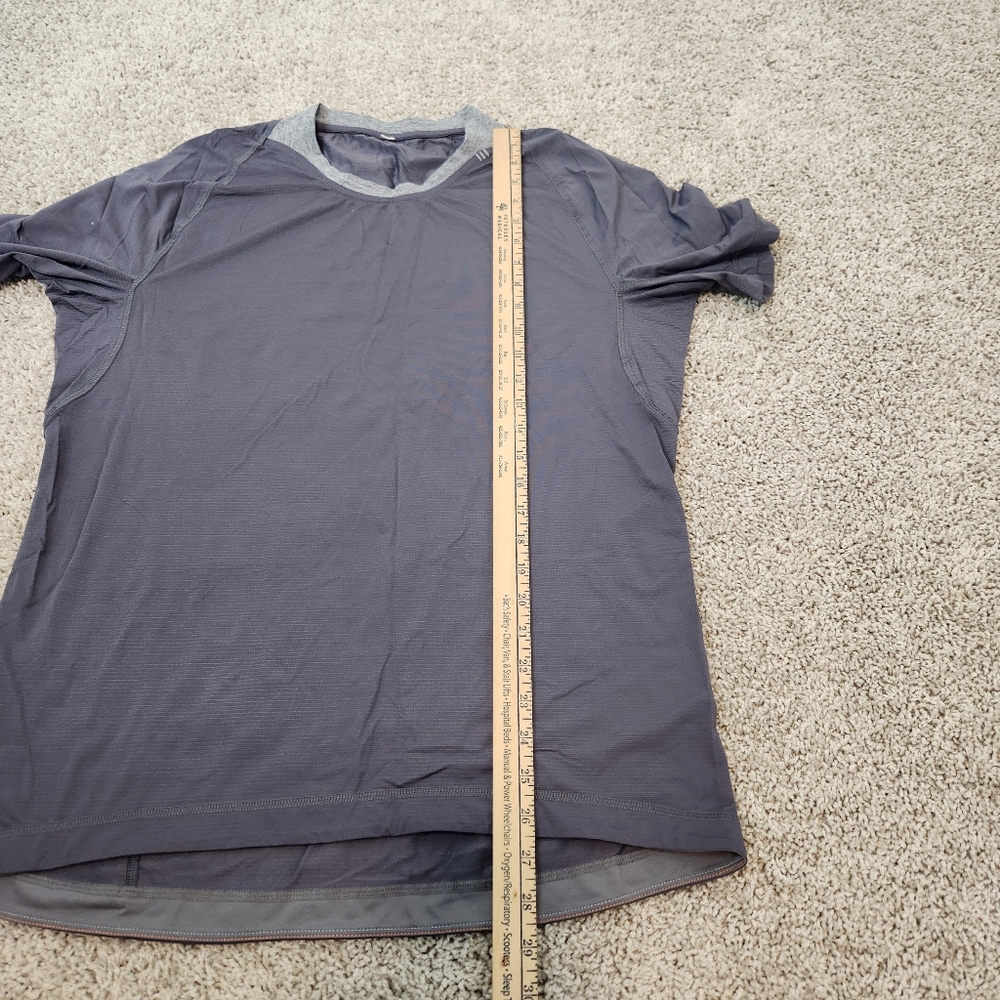 Lululemon Bolt Tech Short Sleeve In Dark Slate Grey Size Large - Picture 8 of 8